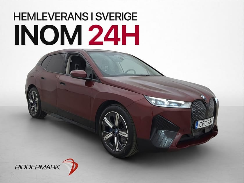 Bild 4 av BMW iX xDrive50 Sport MOMS Skinn 360° Luftf H/K CarPlay Drag