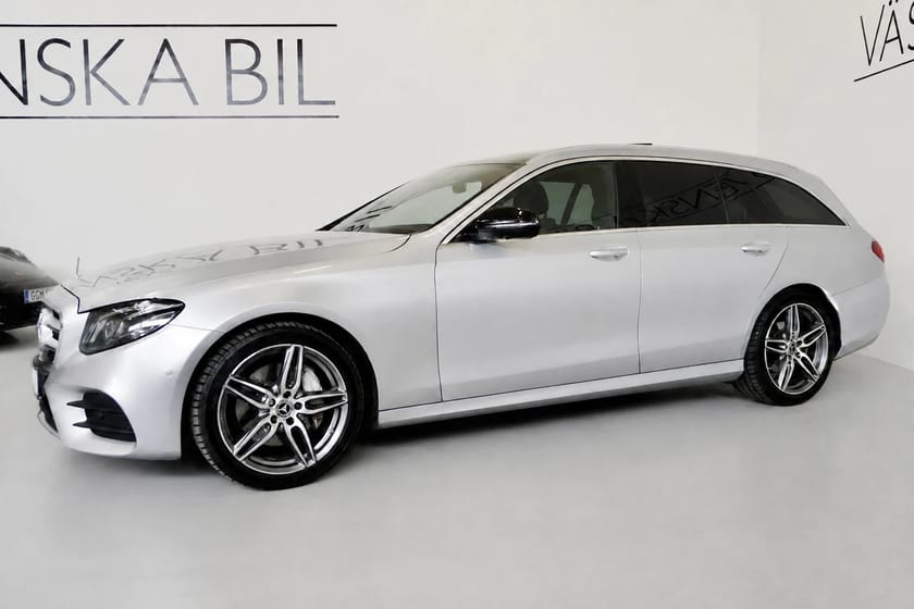 Bild 3 av Mercedes-Benz E 220 T d 4MATIC 4M AMG Pano/360°/Värmare/3,45 Ränta