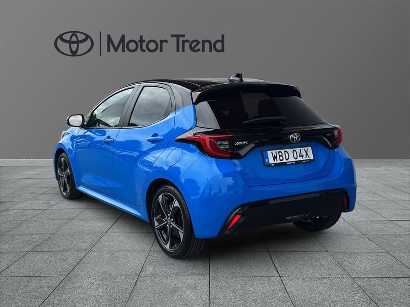 Bild 3 av Toyota Yaris Hybrid 130 1,5 5D PREMIERE EDITION BI-TONE