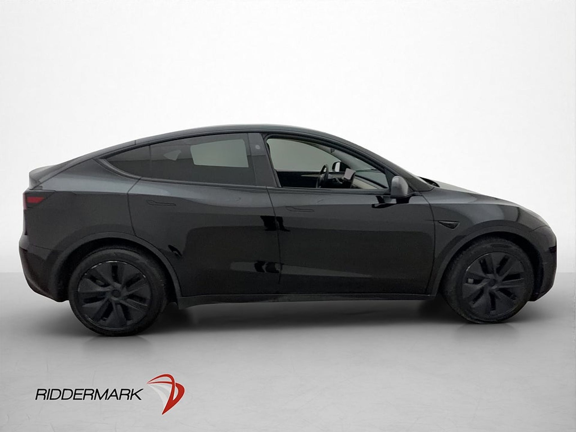 Tesla Model Y 2025, photo 5/10