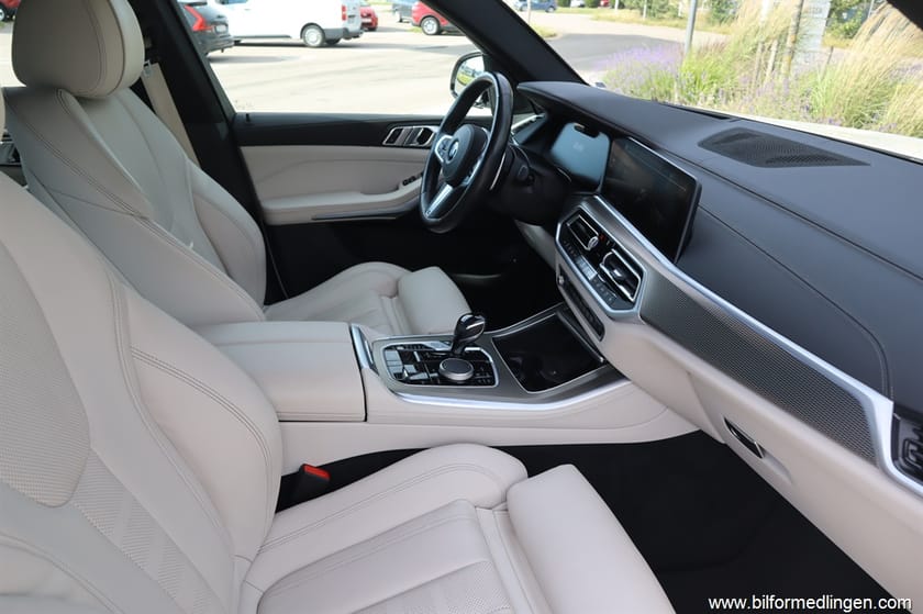 Bild 4 av BMW X5 xDrive45e iPerformance 394hk Plug-in Aut Momsbil M-Sport 1 Ägare