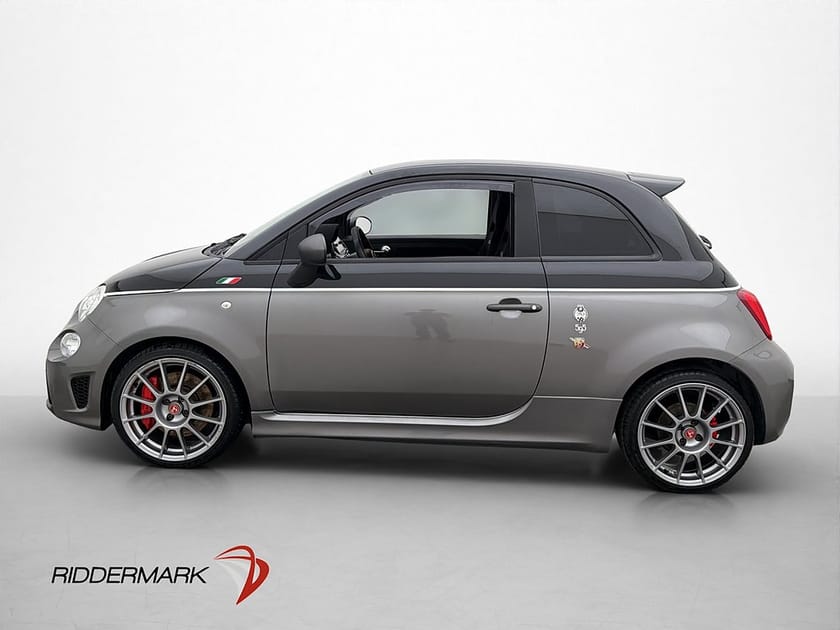 Bild 4 av Abarth 595 1.4 T-JET 180hk Competizione Navi Beats