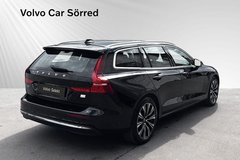 Bild 5 av Volvo V60 Recharge T6 Core Edition, 360 Kamera