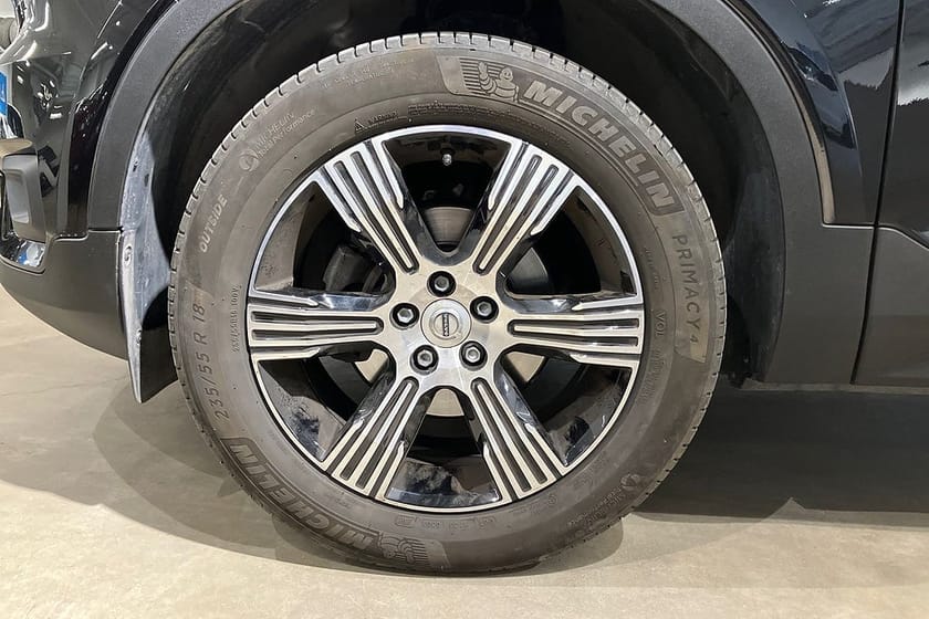 Bild 5 av Volvo XC40 T3 Inscription /Harman Kardon / Keyless / Sommarkampanj