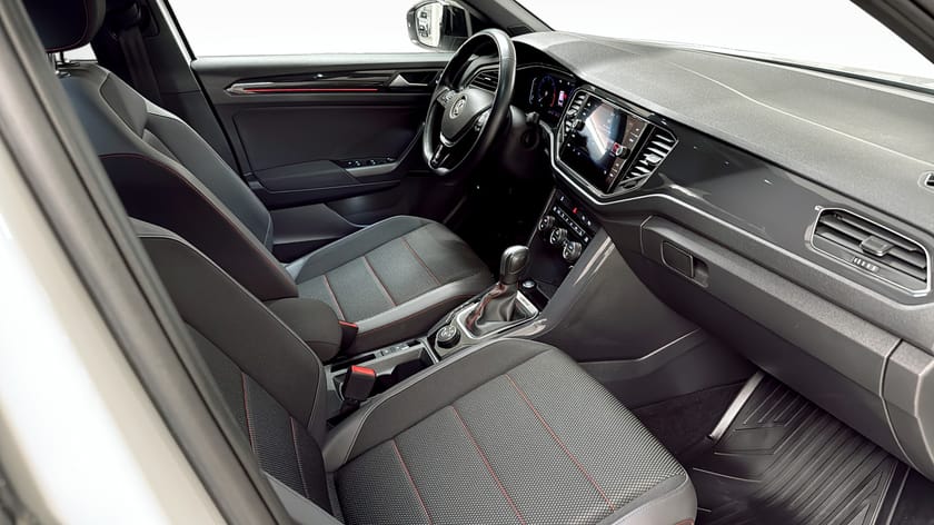 Bild 3 av Volkswagen T-Roc 2.0 TDI 4Motion DSG Sportpaket Dragpaket
