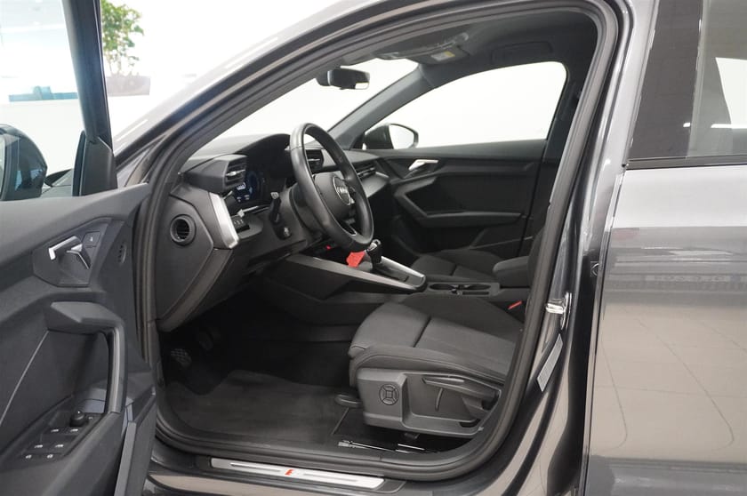 Bild 2 av Audi A3 Sedan 35 TFSI Man Comfort S-Line 150hk