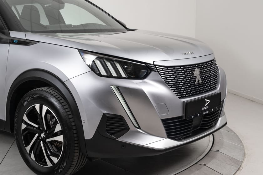 Bilde 3 av Peugeot e-2008