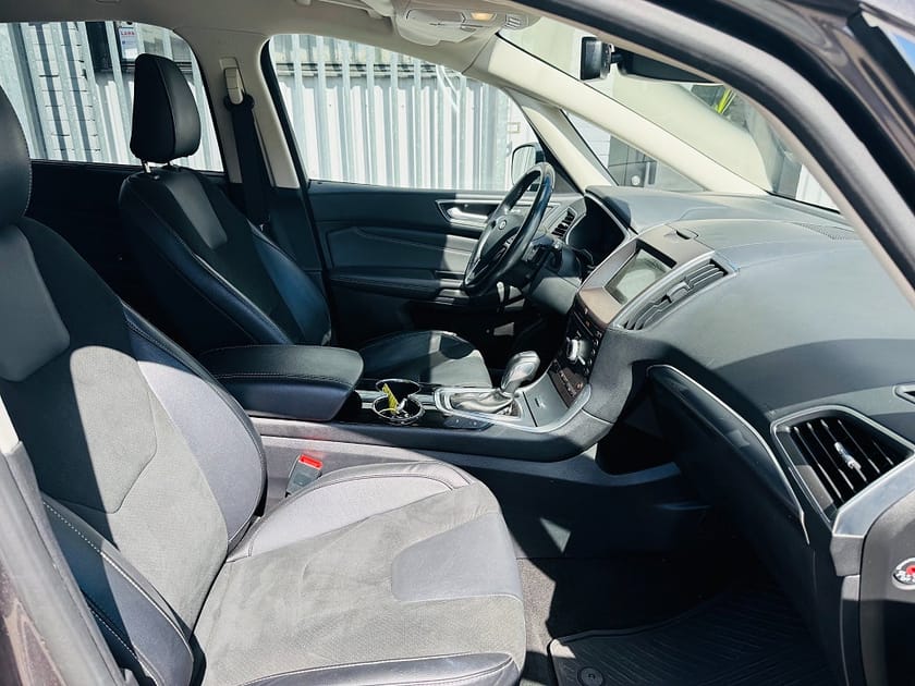 Bild 5 av Ford S-Max 2.0 TDCi 180HK AWD AUTOMAT 7-SITSIG / NAVI / VÄRMARE