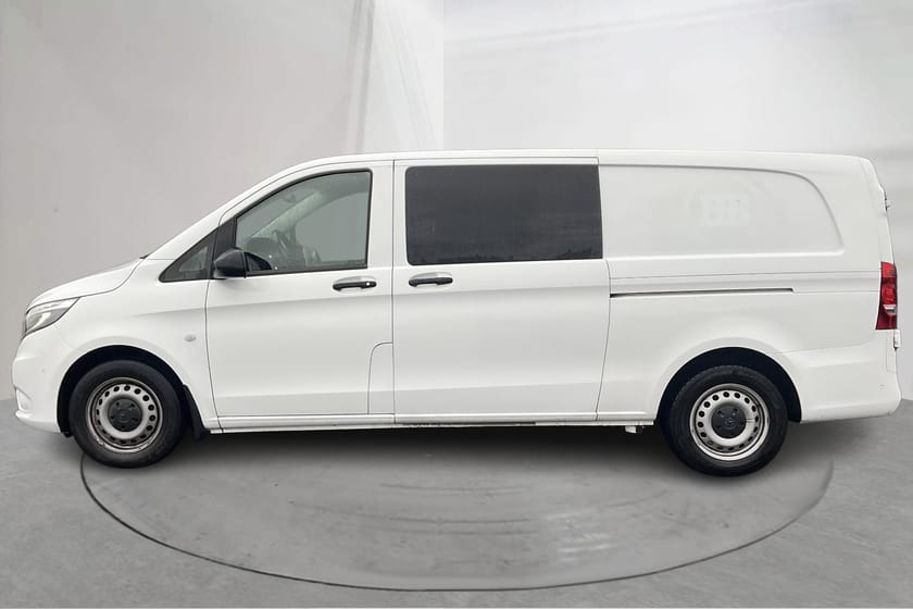 Bild 2 av Mercedes-Benz Vito Mixto 116 CDI 3.0t
