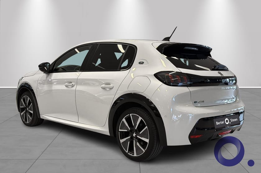 Bilde 3 av Peugeot e-208 GT 136hk | ADAPTIV CRUSIE, CARPLAY, KAMERA, NAVI++