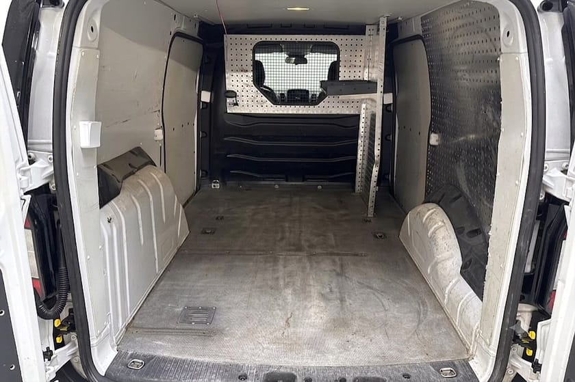 Bild 4 av Volkswagen Caddy Cargo Maxi 2.0 TDI 4M Drag 2xSidodörr Kamera Värmare 122hk