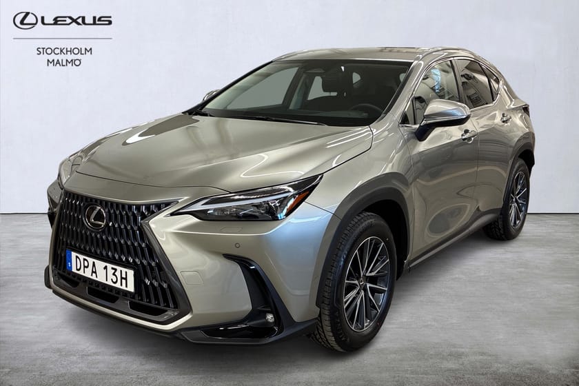 Bild 1 av Lexus NX 450h+ Business Plus AWD 309hk Drag P-väm Keyless Navi