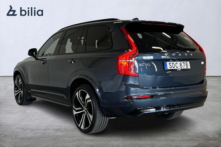 Bild 5 av Volvo XC90 T8 AWD Ultimate Dark 7 Sits HUD Luft B&W Pano Drag