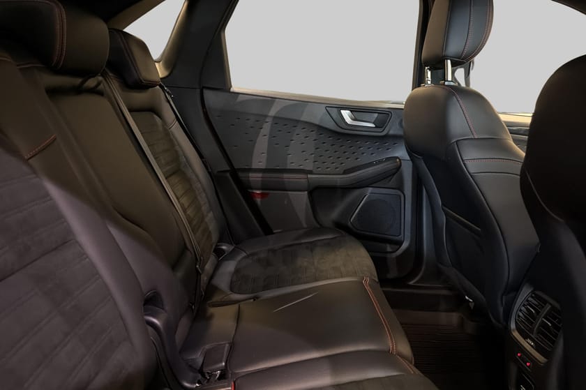 Bild 5 av Ford Kuga 2.0 EcoBlue AWD ST-Line X D-Värmare B&O Drag