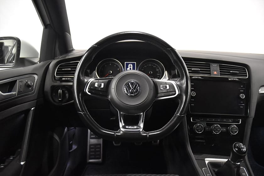 Bild 2 av Volkswagen Golf 1.5 TSI R-line AdaptivF Carplay Nyserv