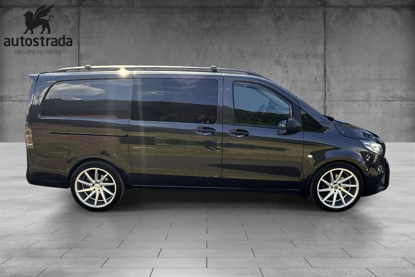 Bilde 4 av Mercedes-Benz Vito 119 CDI 4x4 3.0t Hengerfeste,webasto,ekstralys ++++