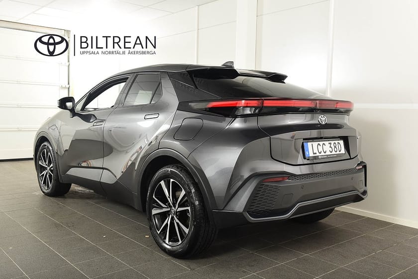 Bild 2 av Toyota C-HR PHEV 2,0 Plug-in Hybrid Style Teknikpaket