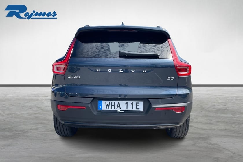 Bild 4 av Volvo XC40 B3 FWD Bensin Plus Dark
