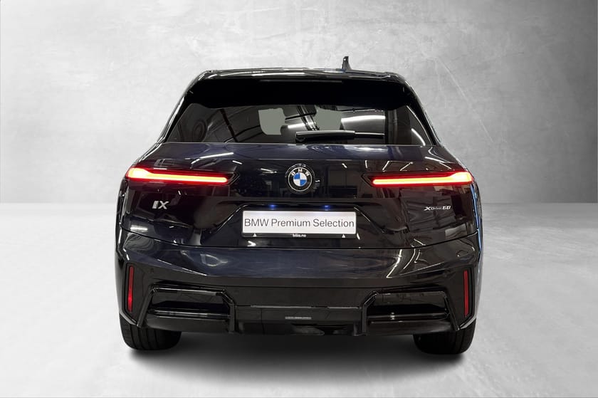 Bilde 3 av BMW iX xDrive60