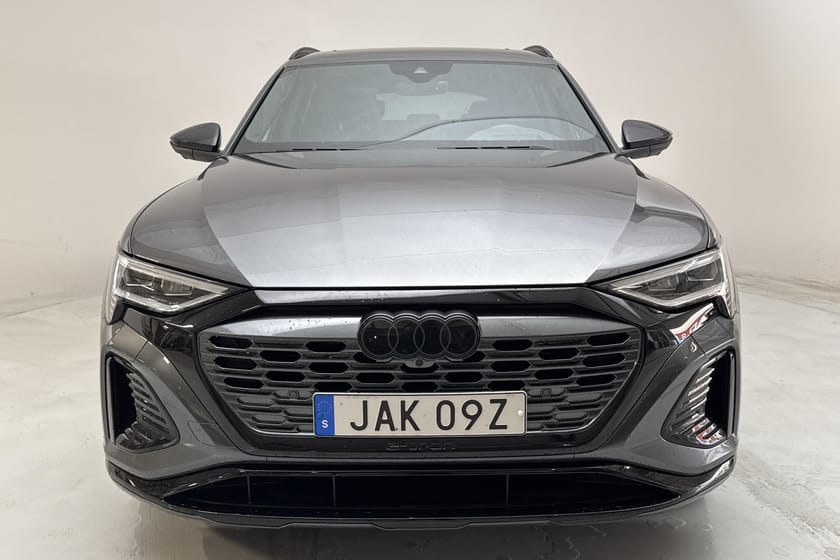 Bild 5 av Audi Q8 55 e-tron quattro (408hk) S line Matrix 360
