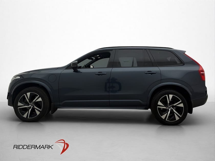 Bild 4 av Volvo XC90 7 Säten R-Design 7-sits Skinn Kamera CarPlay P-sens Navi