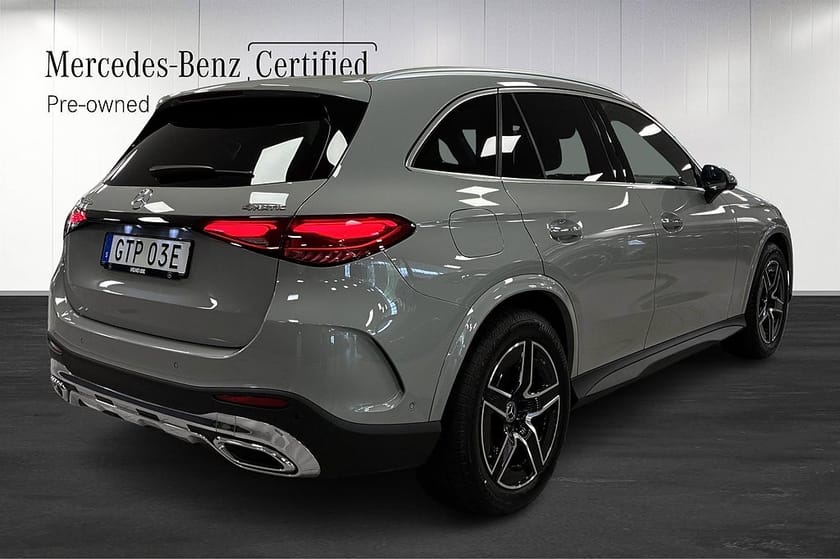 Bild 3 av Mercedes-Benz GLC 300 d e 4MATIC de 4-Matic AMG Premium Burmester Drag