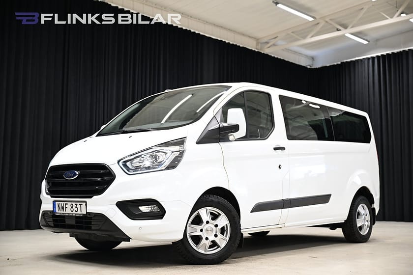 Bild 2 av Ford Transit Custom 320 Kombi 130HK L2|Automat|9-Sits|Drag|Värmare|Lågmil|Moms