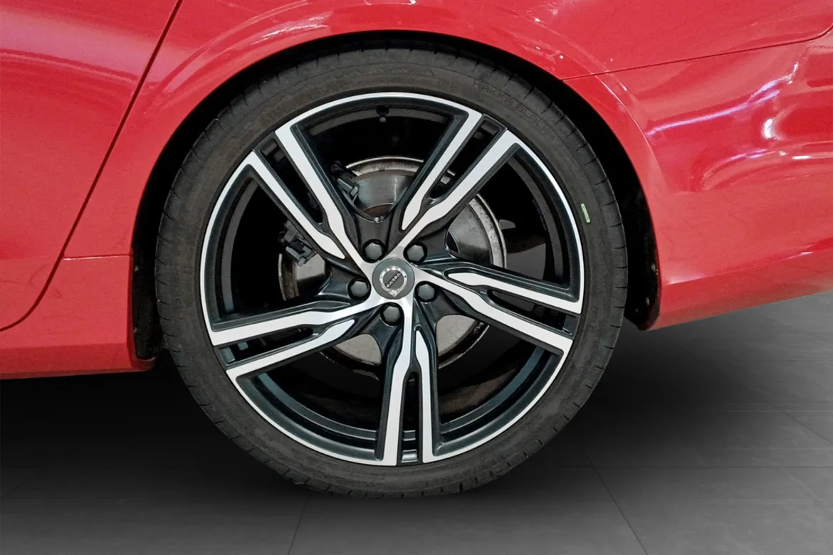 Volvo V90 D5 AWD