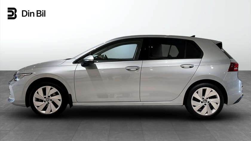 Bild 2 av Volkswagen Golf eTSI 150 DSG