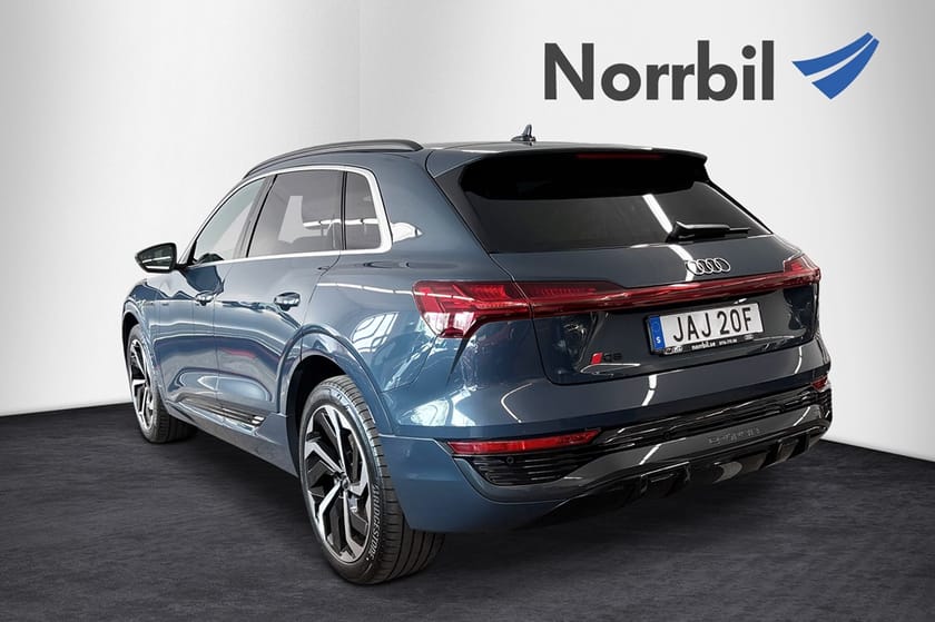 Bild 4 av Audi Q8 55 e-tron quattro