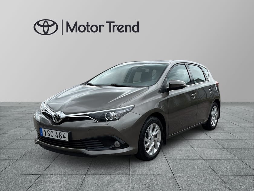 Bild 1 av Toyota Auris 1.2T 5D ACTIVE VINTERHJUL