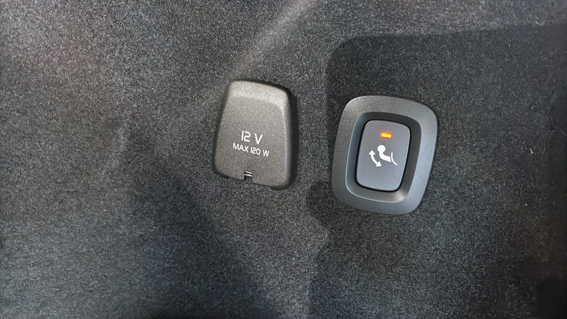 Volvo V60 2025, bild 7/9