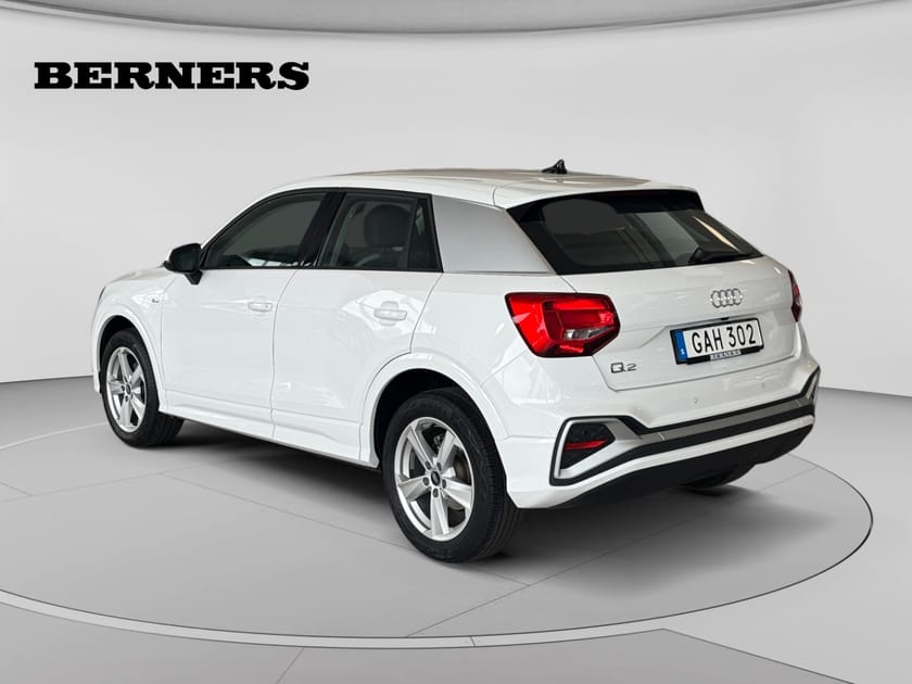 Bild 3 av Audi Q2 35 TFSI Tsi 150 / S-line / Värmare Komfortpkt plus