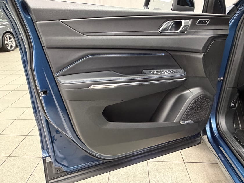 Bild 5 av Lynk & Co 01 PHEV 