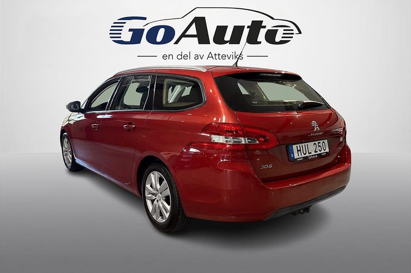 Bild 5 av Peugeot 308 SW 1.2 PureTech 110 Manuell, 110hk Drag Välskött