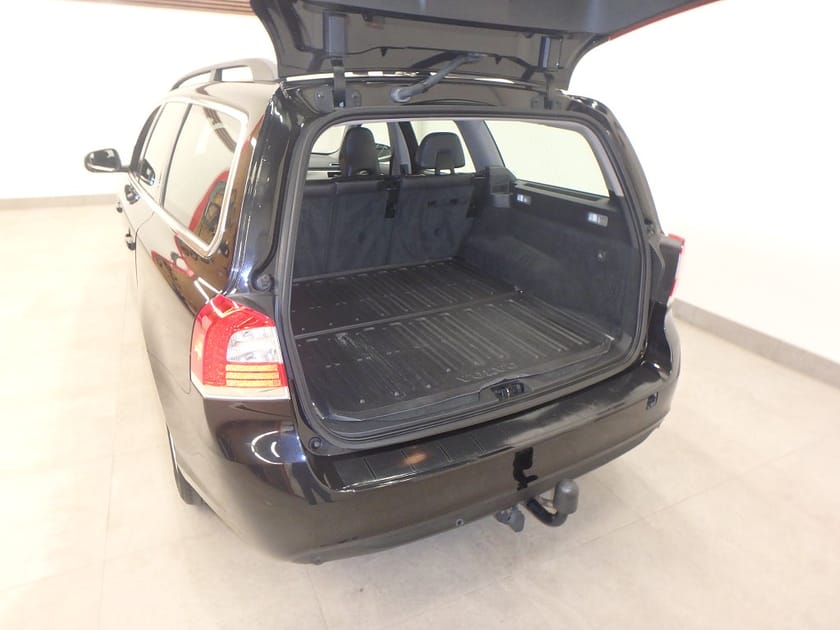 Bild 4 av Volvo V70 D3 Momentum Euro 5