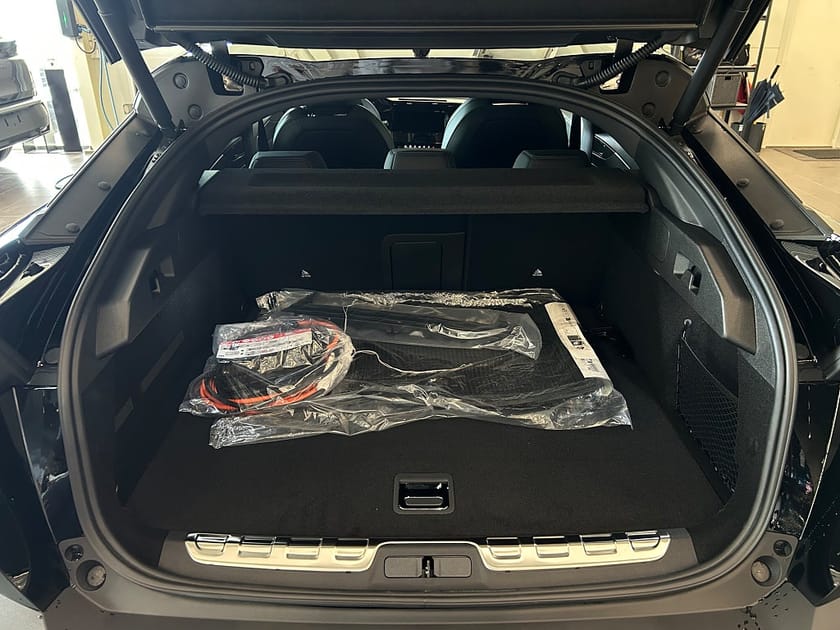 Bild 5 av Peugeot 408 Plug-In Hybrid 225 PHEV GT EXCLUSIVE 240 AUT PANO/FOCAL/360/LÄDER/MASSAGE