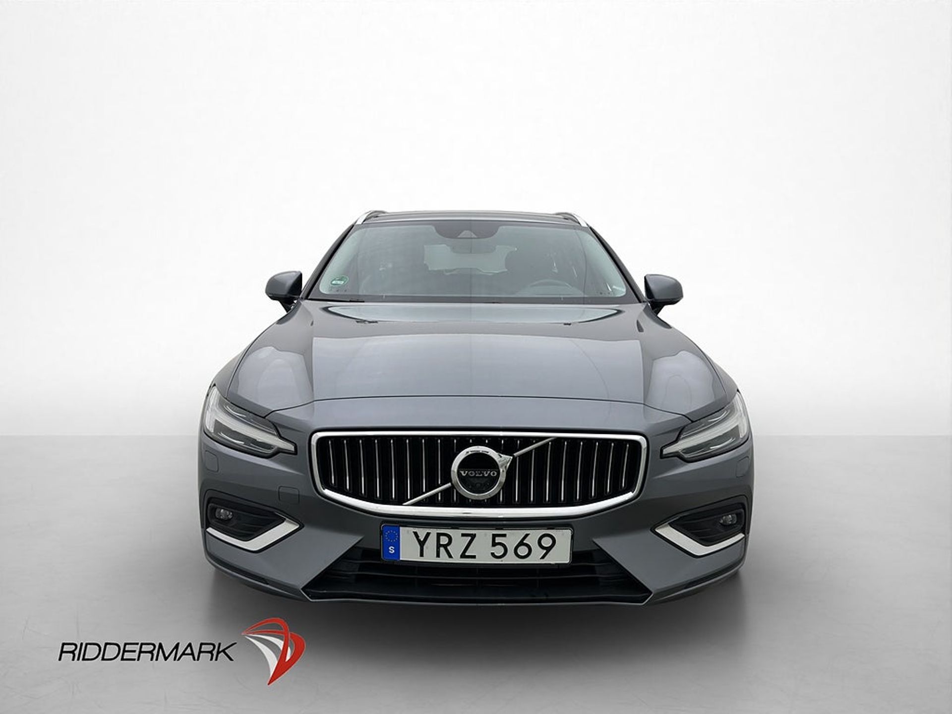 Volvo V60 Inscription BLIS Drag 2019, bild 2/40