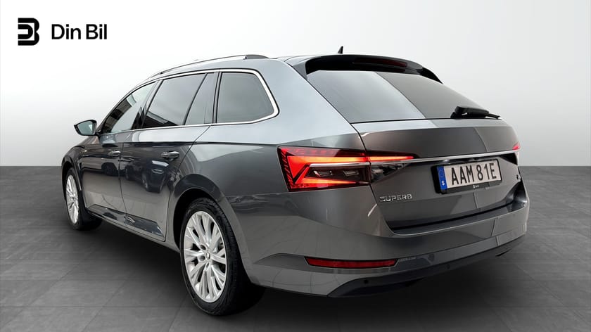 Bild 3 av Škoda Superb iV Kombi Style DSG/Drag/Adventure/Läder