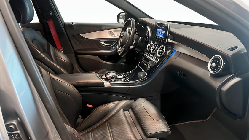 Bild 3 av Mercedes-Benz C 450 T AMG 4MATIC 4MAT  / Burmester / 360°