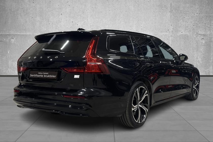 Bilde 5 av Volvo V60 T6 AWD Ultimate - H.Feste, H&K, HUD, 360++