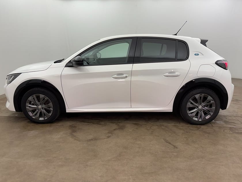 Bild 3 av Peugeot e-208 50 kWh 136hk Backkamera Carplay