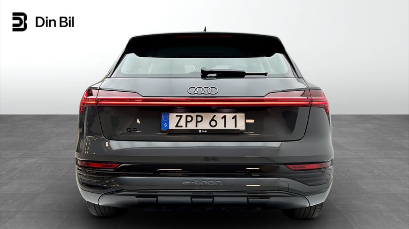 Bild 5 av Audi Q8 50 e-tron quattro 340HK Backkamera Elstolar Läder