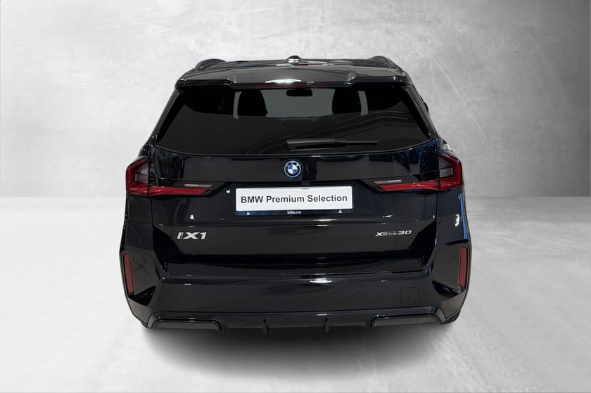 Bilde 2 av BMW iX1 xDrive30 xDrive 30e xDrive M-Sport Krok Comfacc Hifi