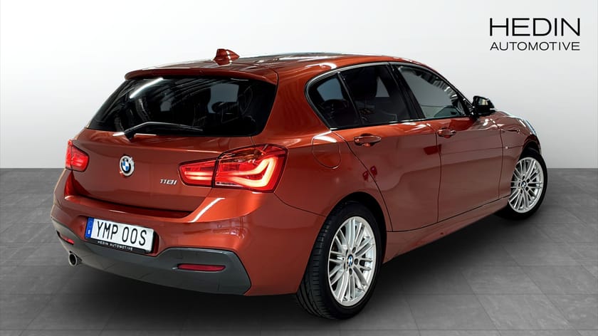 Bild 2 av BMW 118i M-sport HiFi Rattvärme M-sport HiFi Rattvärme