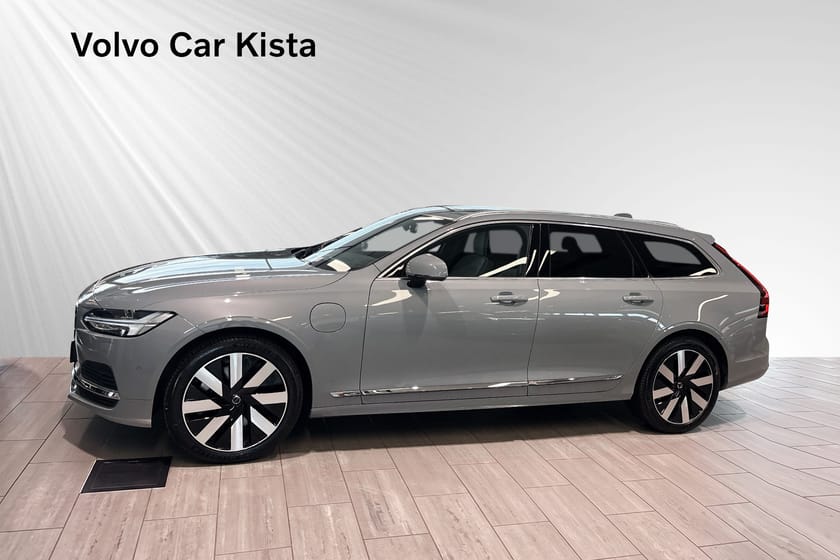 Bild 3 av Volvo V90 T6 Plus Bright Luftfj Pano Drag 360Kamera