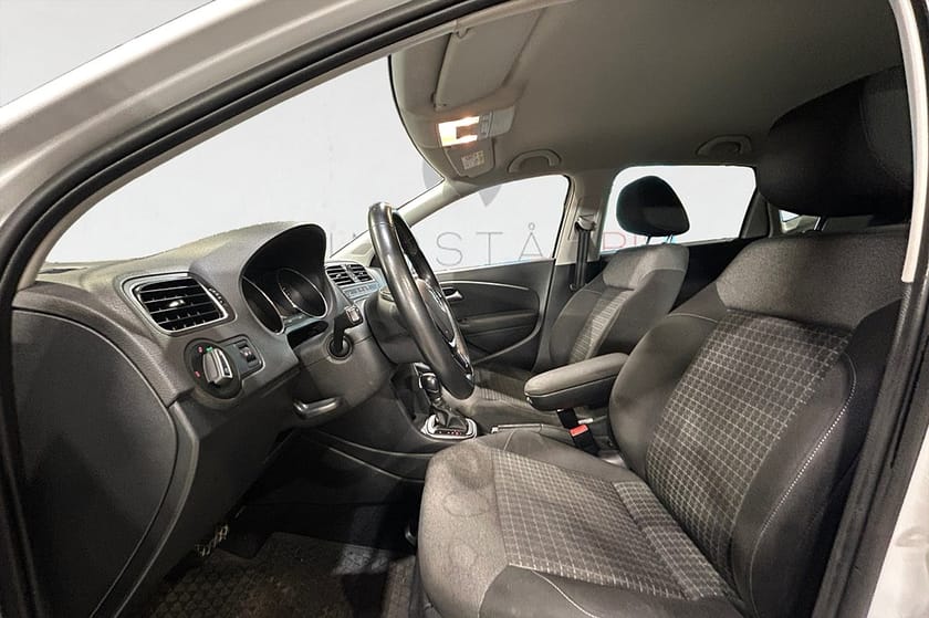 Bild 3 av Volkswagen Polo 1.2 TSI 90 HK AUT MASTERS BLUETOOTH 10000 MIL 15"