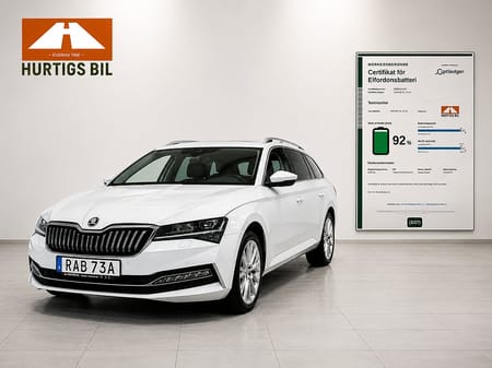 Škoda Superb iV Kombi Skoda 1.4 TSI Style Värmare Backkamera