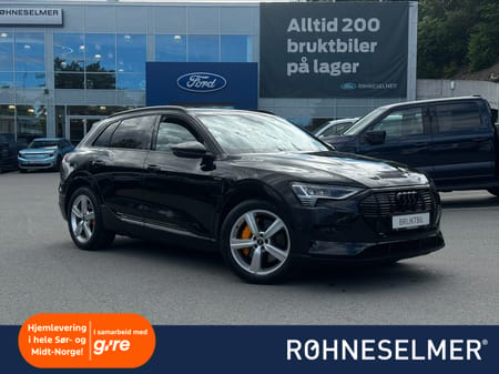 Audi e-tron 55 quattro Advanced Business Luftfjæring | Sort Optikk