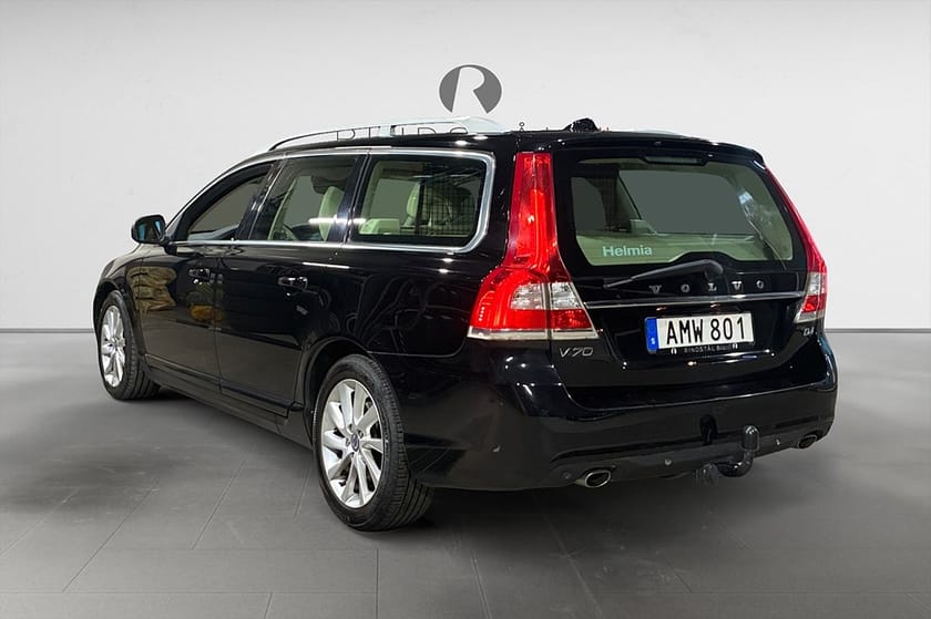 Bild 5 av Volvo V70 D4 181 HK SUMMUM BUSINESS DRAG D-VÄRM PDC KAMREM BYTT